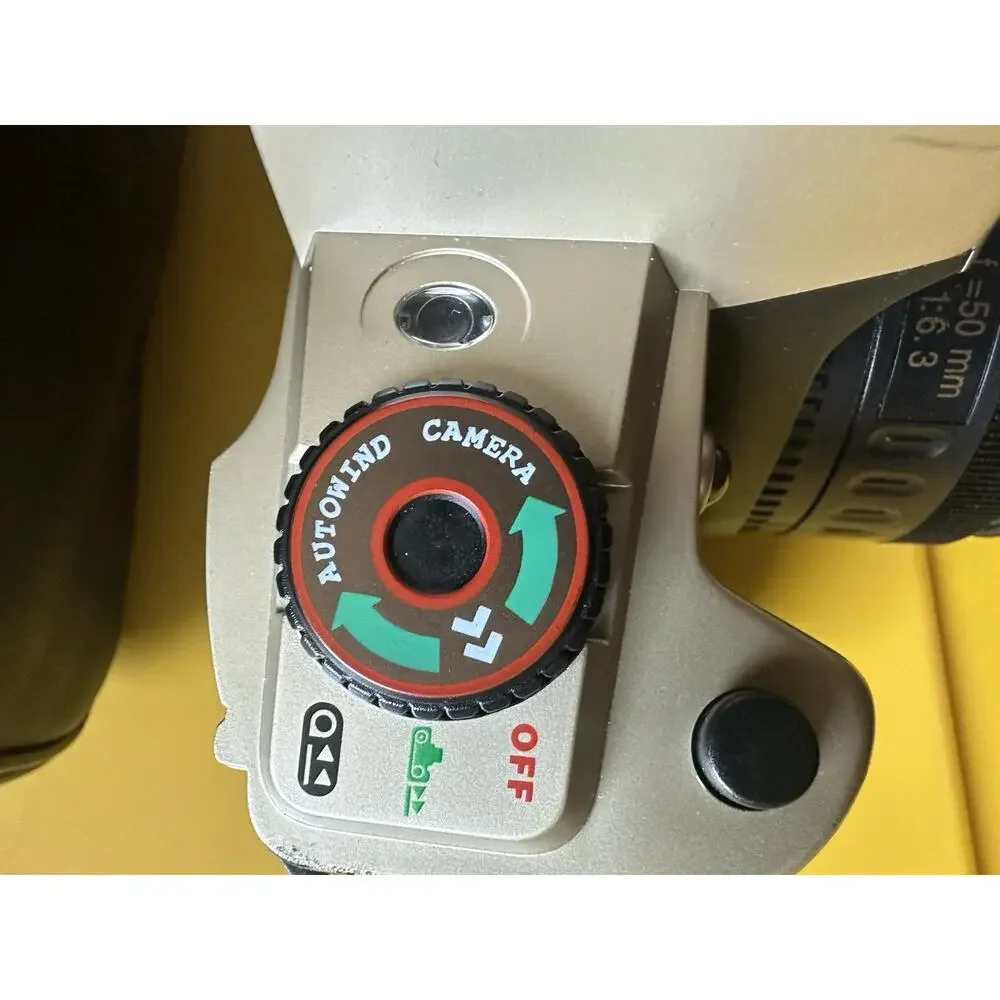 Canon Camera 3B 35mm Fixed Focus Film Camera Motor Drive With Case And Grip